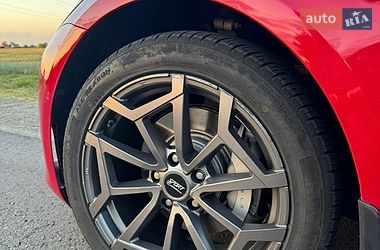 Седан Tesla Model 3 2018 в Львові