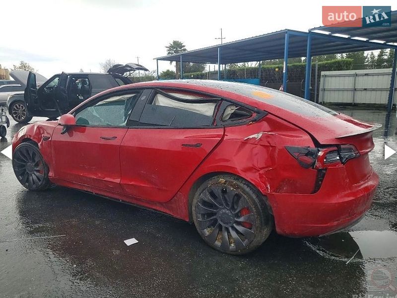 Седан Tesla Model 3 2020 в Киеве фото 6 Седан Tesla Model 3 2020 в Киеве