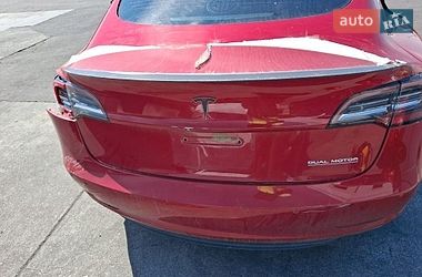 Седан Tesla Model 3 2020 в Киеве фото 14 Седан Tesla Model 3 2020 в Киеве