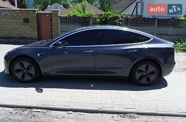 Седан Tesla Model 3 2019 в Запорожье