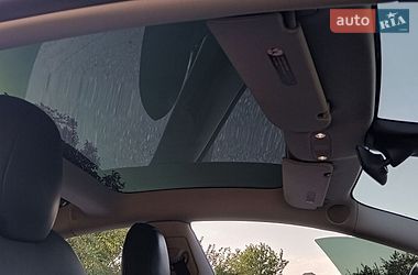 Седан Tesla Model 3 2019 в Запоріжжі
