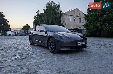 Седан Tesla Model 3 2023 в Каменец-Подольском