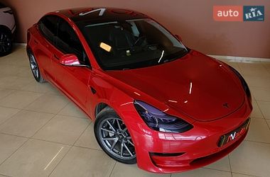 Седан Tesla Model 3 2019 в Одессе
