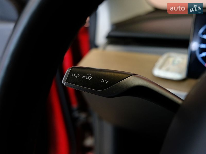 Седан Tesla Model 3 2019 в Одессе