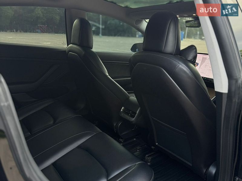 Седан Tesla Model 3 2019 в Миколаєві