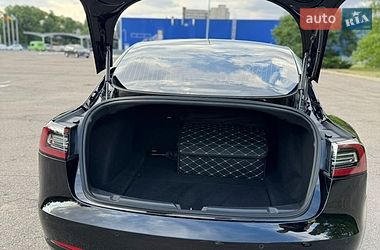 Седан Tesla Model 3 2019 в Миколаєві