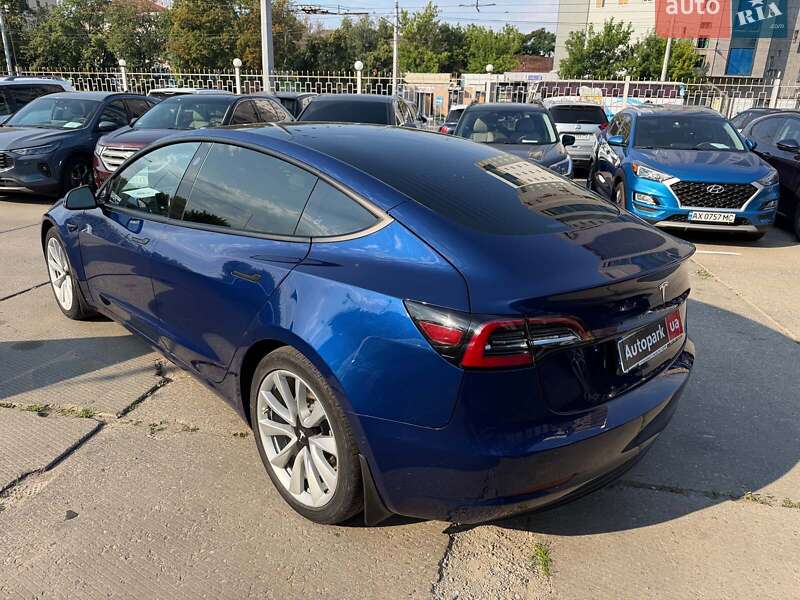 Седан Tesla Model 3 2018 в Харькове