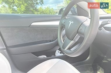 Седан Tesla Model 3 2023 в Киеве