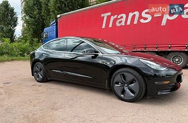 Седан Tesla Model 3 2019 в Кривом Роге