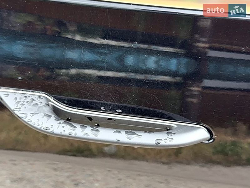 Седан Tesla Model 3 2018 в Житомире