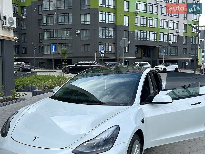 Tesla Model 3 2022 Tesla Model 3 2022