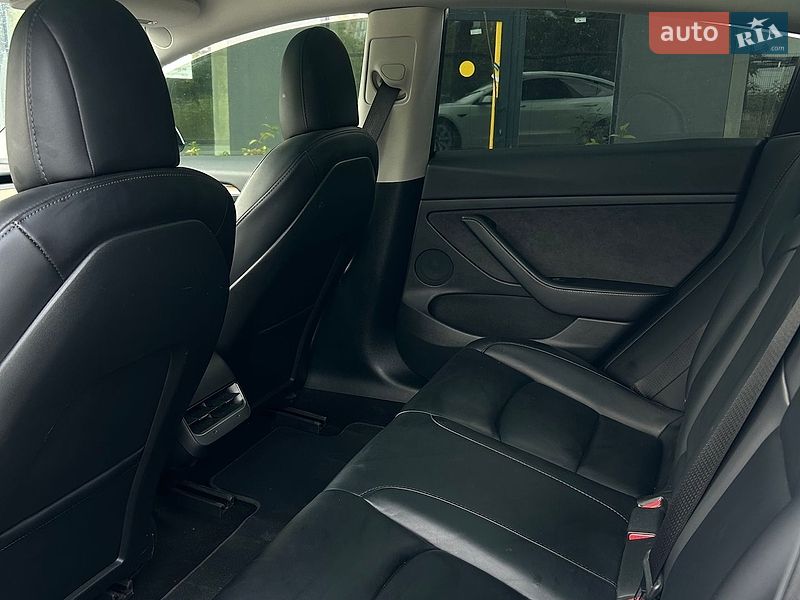Седан Tesla Model 3 2022 в Ивано-Франковске фото 9 Седан Tesla Model 3 2022 в Ивано-Франковске