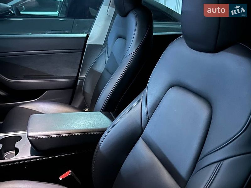 Седан Tesla Model 3 2021 в Киеве фото 8 Седан Tesla Model 3 2021 в Киеве
