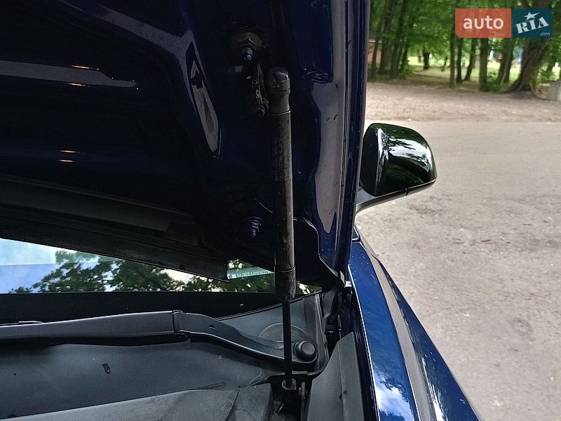 Седан Tesla Model 3 2021 в Львове