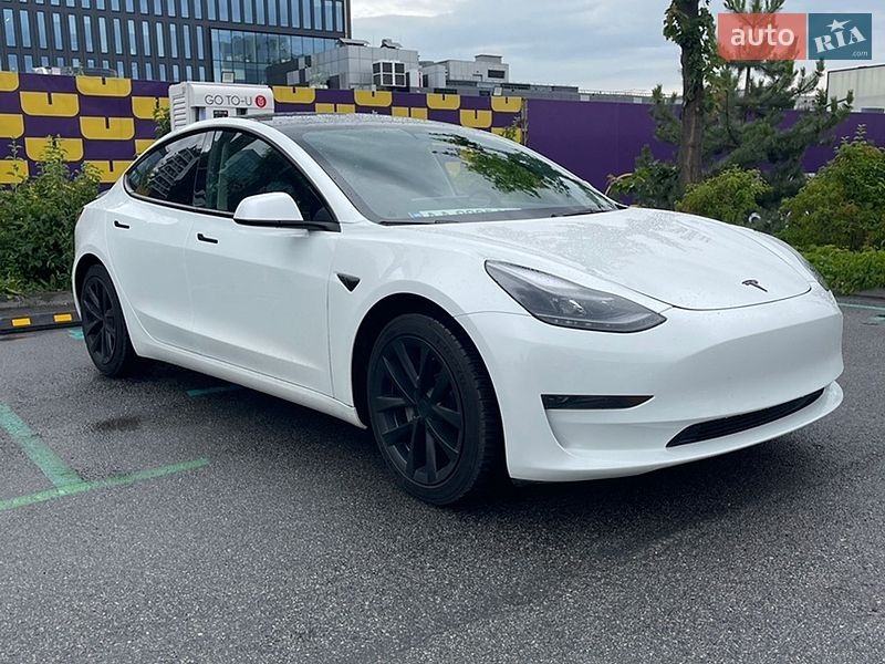 Седан Tesla Model 3 2023 в Киеве Седан Tesla Model 3 2023 в Киеве