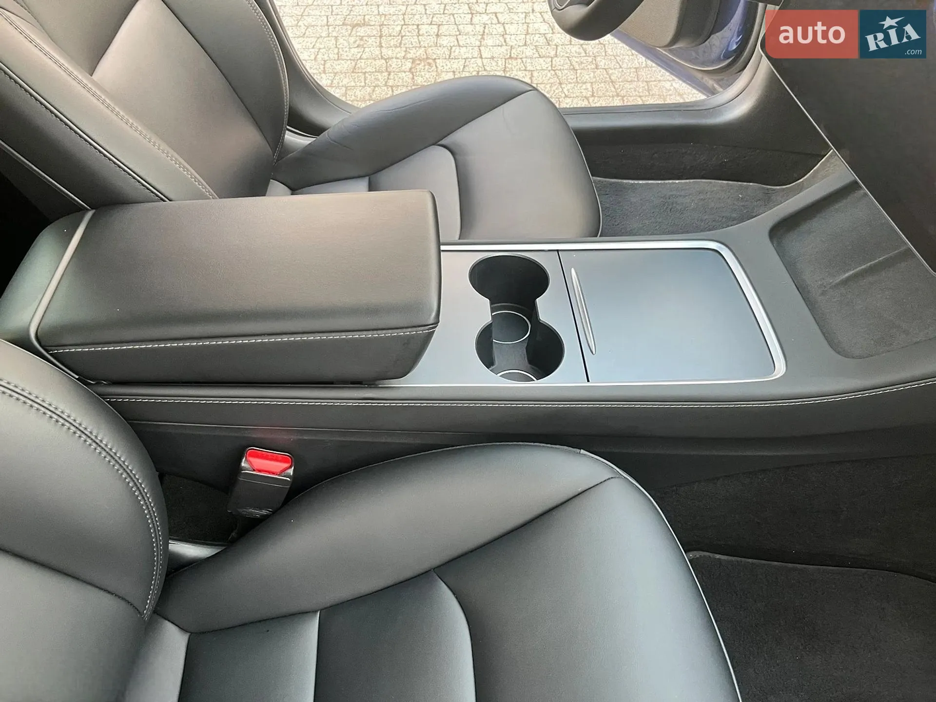 2022 Tesla Model 3 - мініатюра 9