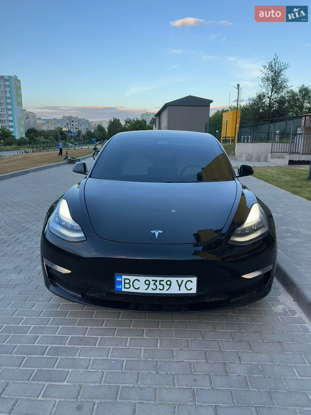 2019 Tesla Model 3 - мініатюра 4