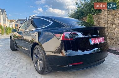 Седан Tesla Model 3 2019 в Луцке