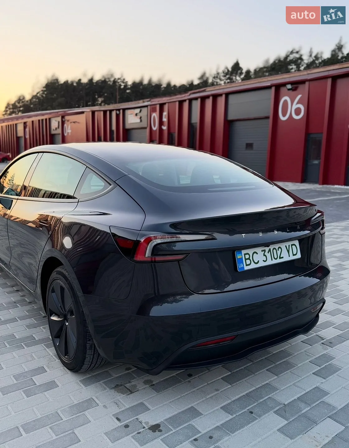 2024 Tesla Model 3 - мініатюра 11