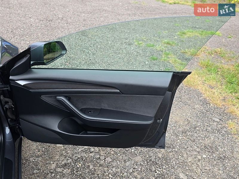 Седан Tesla Model 3 2022 в Львове фото 8 Седан Tesla Model 3 2022 в Львове