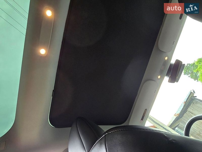 Седан Tesla Model 3 2022 в Львове фото 16 Седан Tesla Model 3 2022 в Львове