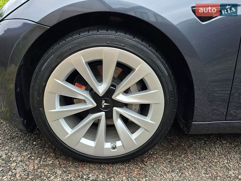 Седан Tesla Model 3 2022 в Львове фото 25 Седан Tesla Model 3 2022 в Львове