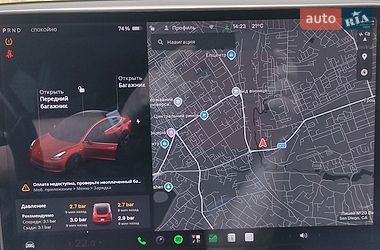Седан Tesla Model 3 2018 в Вінниці