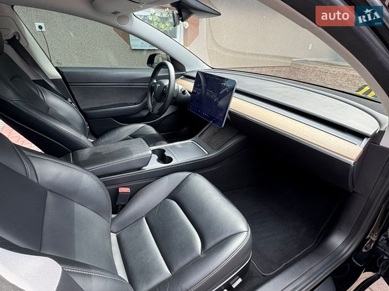Седан Tesla Model 3 2020 в Хусті фото 22 Седан Tesla Model 3 2020 в Хусті
