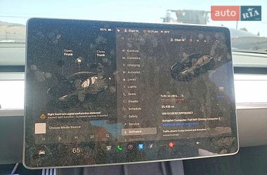 Седан Tesla Model 3 2023 в Львове