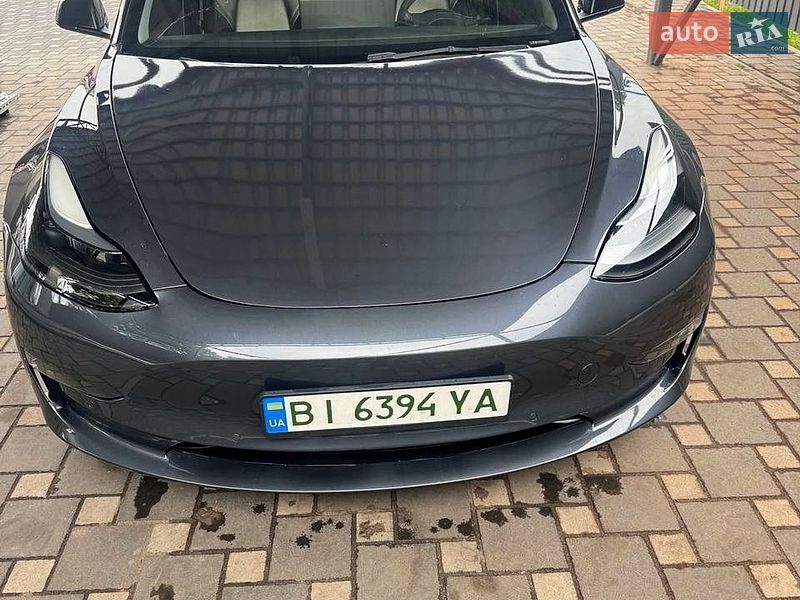 Седан Tesla Model 3 2022 в Полтаве