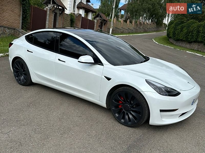 Седан Tesla Model 3 2023 в Києві фото 2 Седан Tesla Model 3 2023 в Києві