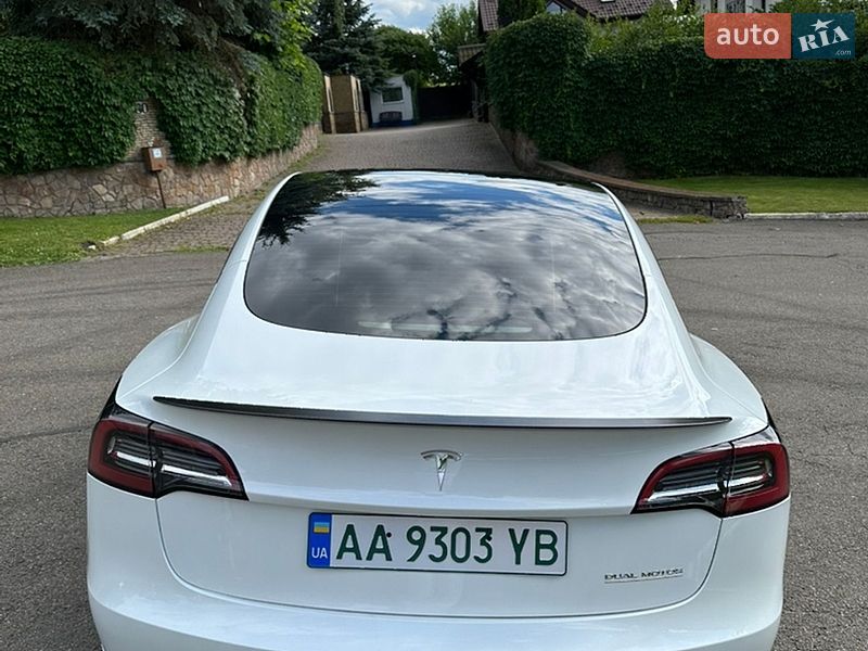Седан Tesla Model 3 2023 в Києві фото 6 Седан Tesla Model 3 2023 в Києві