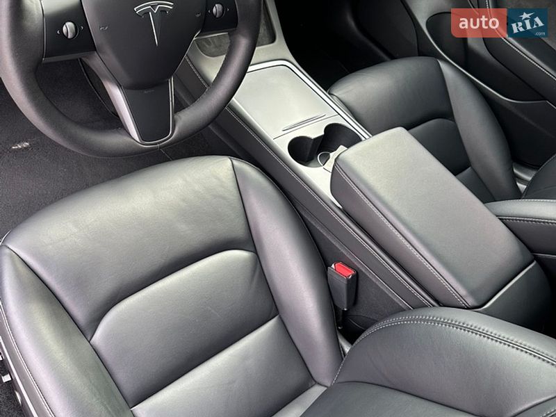 Седан Tesla Model 3 2023 в Києві фото 11 Седан Tesla Model 3 2023 в Києві