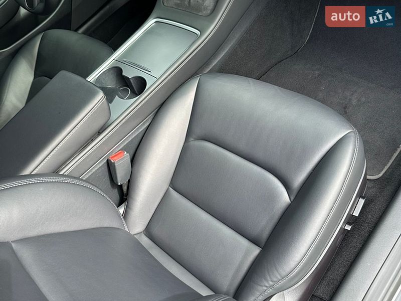 Седан Tesla Model 3 2023 в Києві фото 12 Седан Tesla Model 3 2023 в Києві