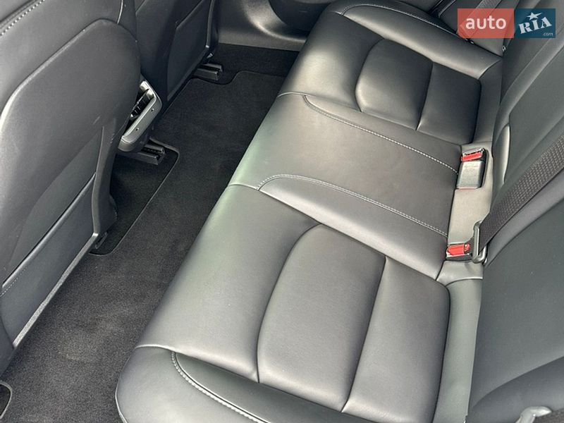 Седан Tesla Model 3 2023 в Києві фото 14 Седан Tesla Model 3 2023 в Києві