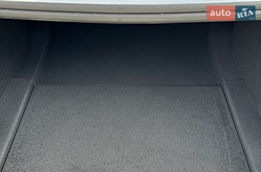 Седан Tesla Model 3 2023 в Києві фото 19 Седан Tesla Model 3 2023 в Києві