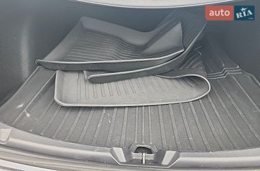 Седан Tesla Model 3 2022 в Бурштині фото 11 Седан Tesla Model 3 2022 в Бурштині