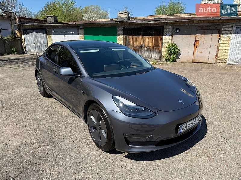 Седан Tesla Model 3 2022 в Киеве фото 38 Седан Tesla Model 3 2022 в Киеве