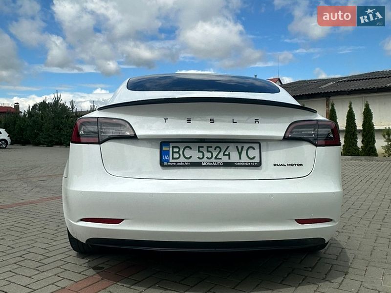 Седан Tesla Model 3 2022 в Золочеві фото 10 Седан Tesla Model 3 2022 в Золочеві