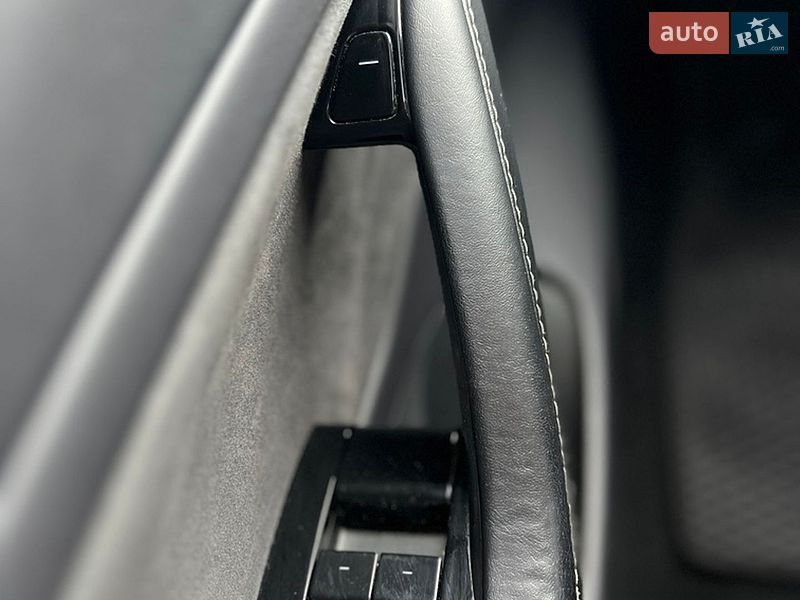 Седан Tesla Model 3 2019 в Ивано-Франковске