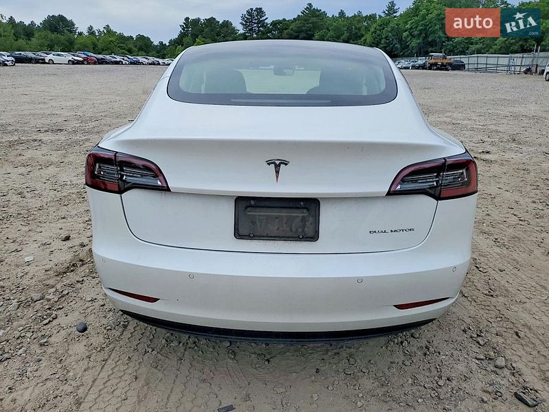 Седан Tesla Model 3 2022 в Ужгороде фото 3 Седан Tesla Model 3 2022 в Ужгороде