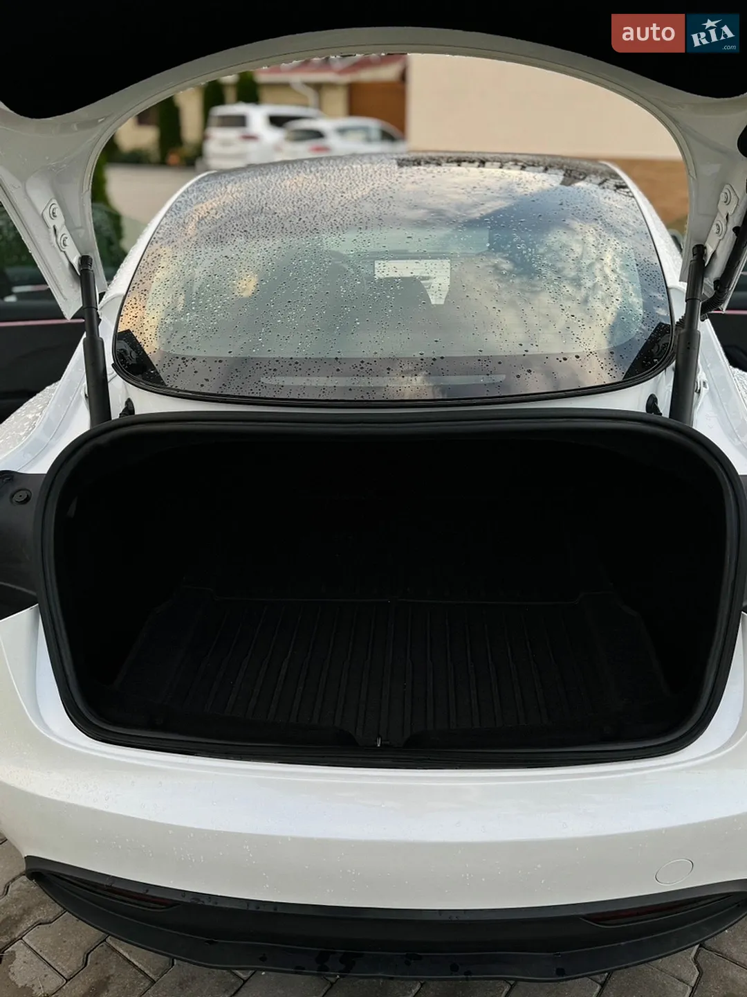 2024 Tesla Model 3 - мініатюра 35