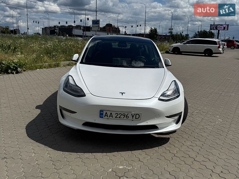 Tesla Model 3 2021 Tesla Model 3 2021