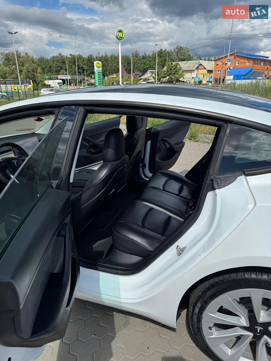 2021 Tesla Model 3 - мініатюра 11