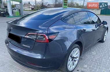Седан Tesla Model 3 2022 в Днепре