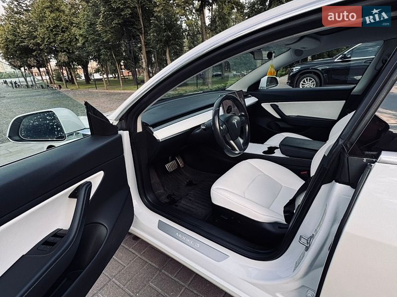 Седан Tesla Model 3 2018 в Киеве фото 11 Седан Tesla Model 3 2018 в Киеве