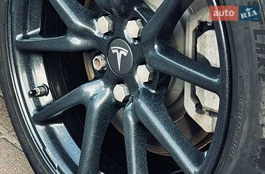 Седан Tesla Model 3 2018 в Киеве фото 28 Седан Tesla Model 3 2018 в Киеве