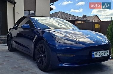 Седан Tesla Model 3 2022 в Вінниці