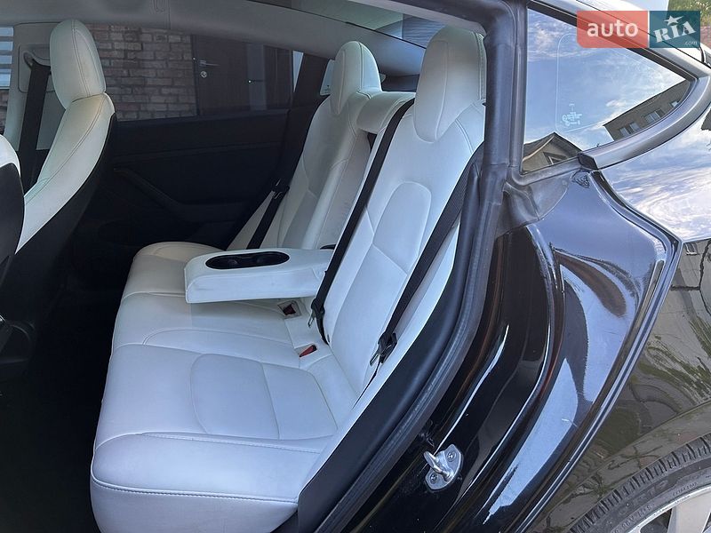 Седан Tesla Model 3 2021 в Виннице фото 17 Седан Tesla Model 3 2021 в Виннице