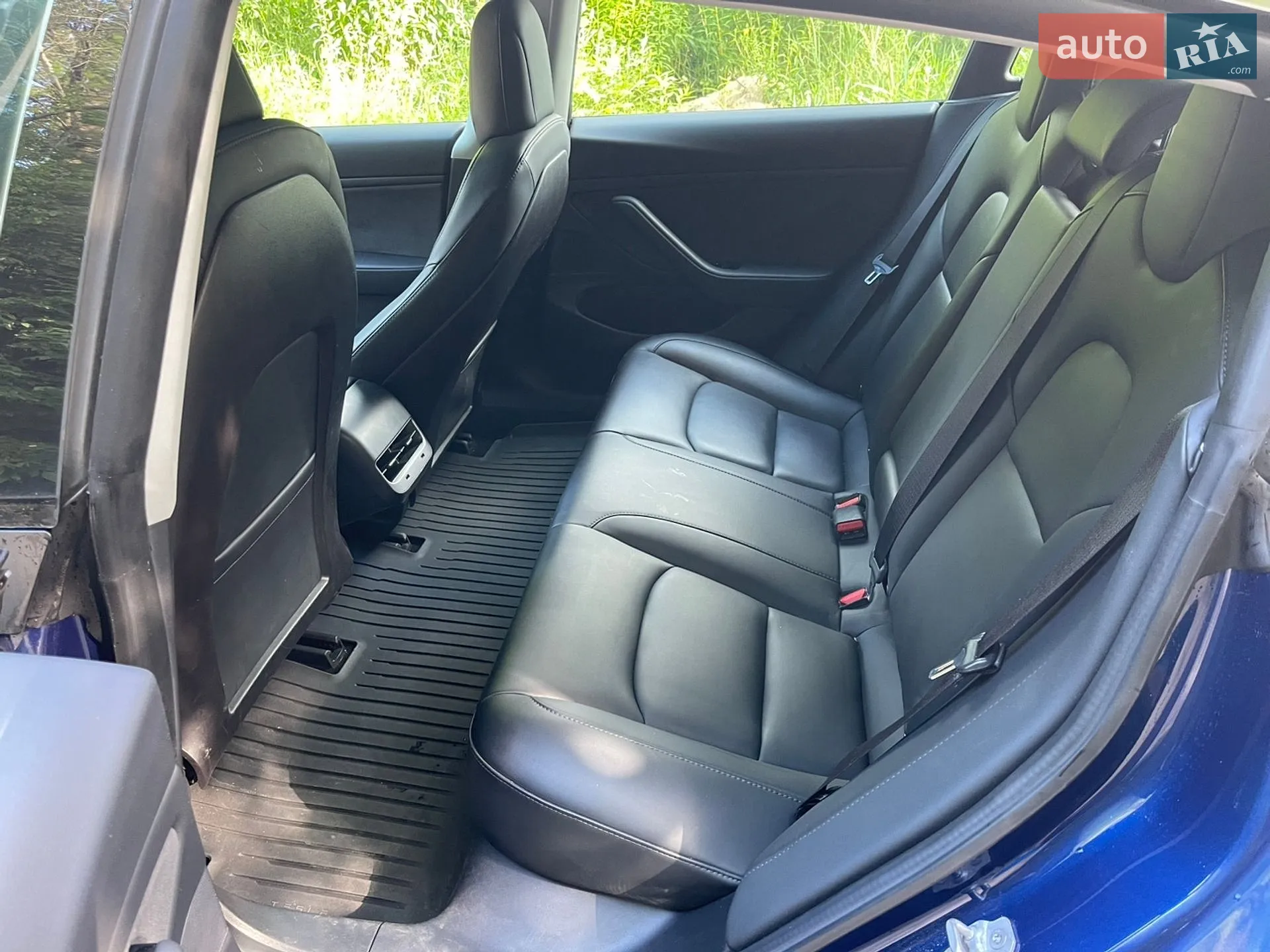 2019 Tesla Model 3 - мініатюра 10